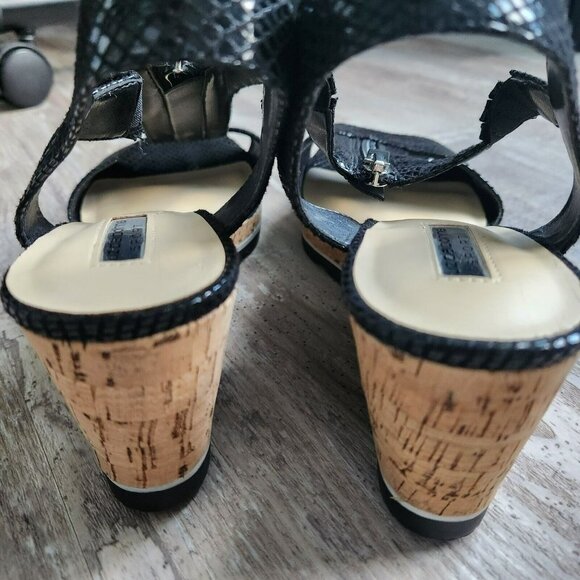 Liz Claiborne Sport Snakeskin Black Textured Shiny Zip Sling Wedge Strap Sandals - Picture 10 of 14